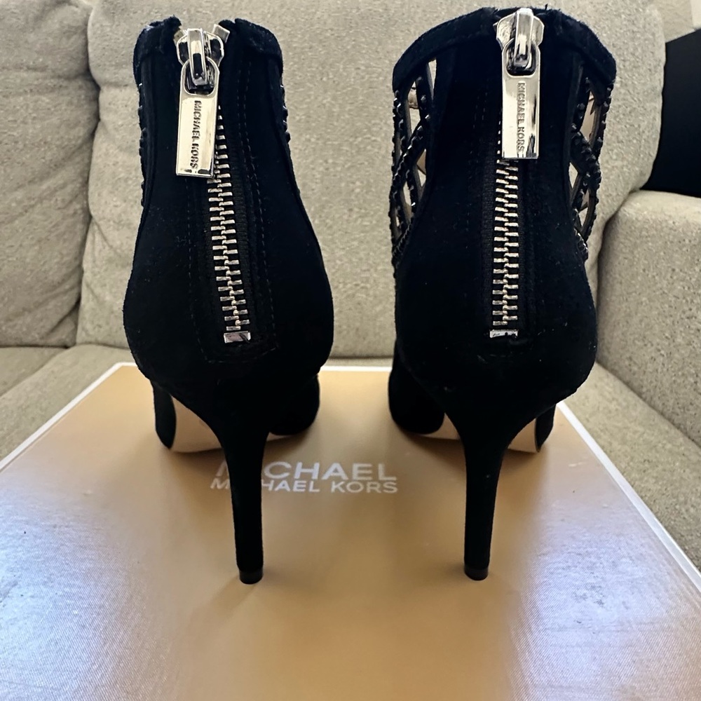 Michael Kors Black Women's Yvonne Open Toe Suede High Heel, Zippered Closure.